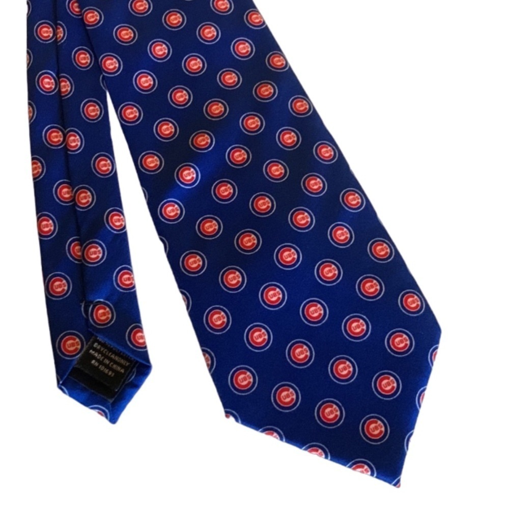 Chicago Cubs necktie / MLB